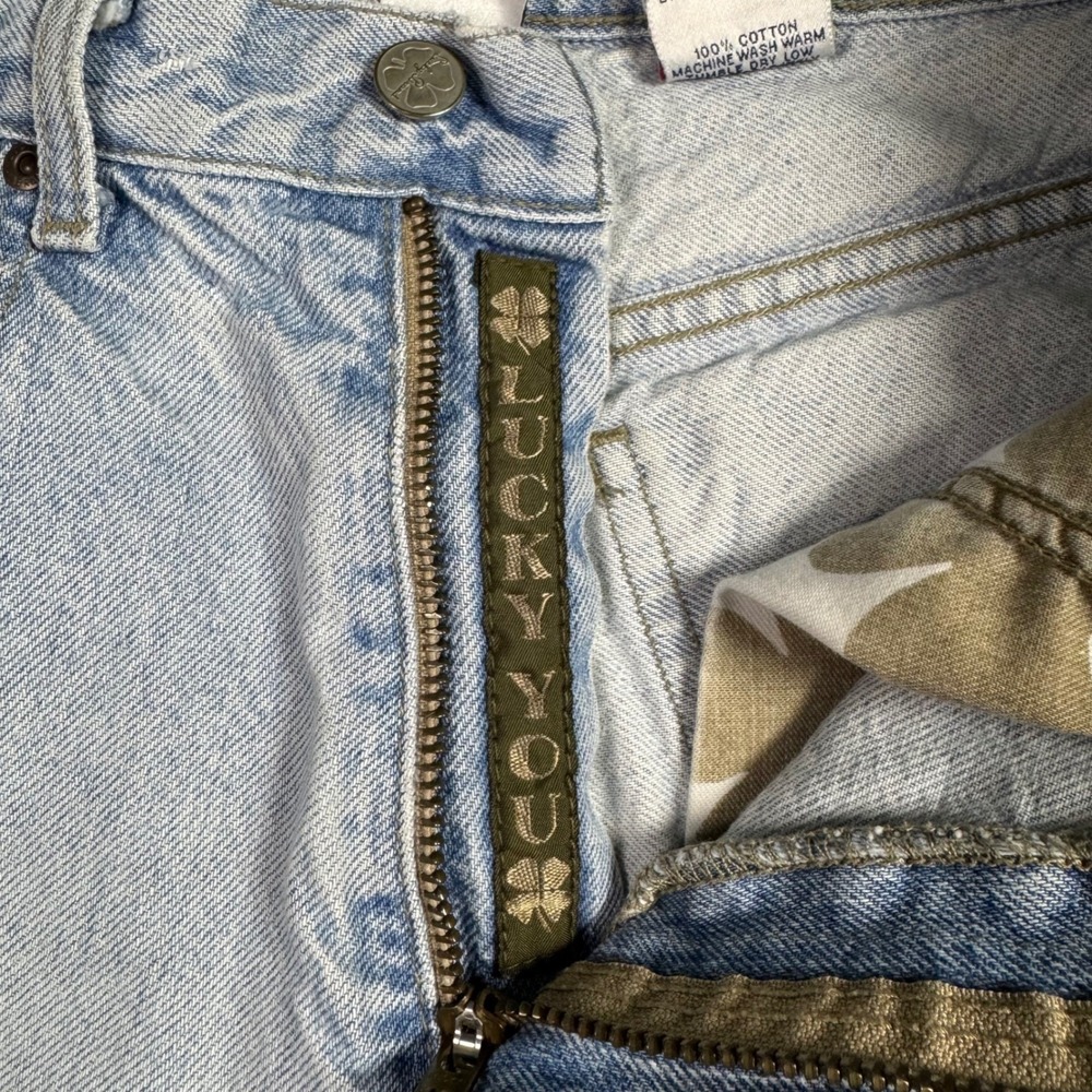 Vintage Lucky Brand Womens Dugarees Jeans Size 10 30 Relaxed Fit Light Wash USA - Picture 4 of 15